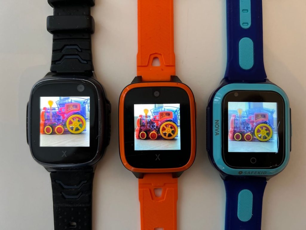 jämför skärmar för tre olika gps klockor för barn